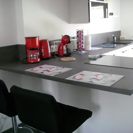 Renove بيت للعطل بارْباتْرْ